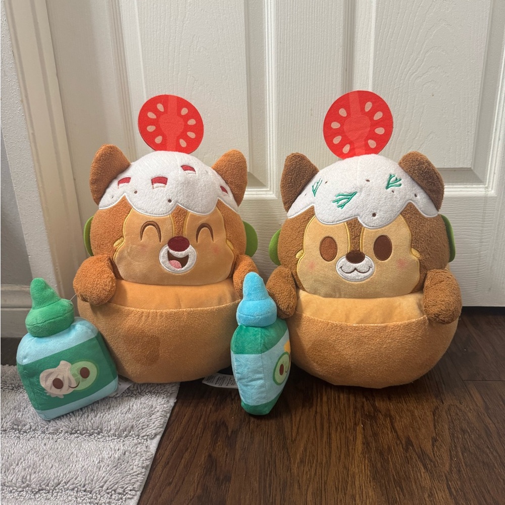 Chip and Dale Munchlings Plush Set